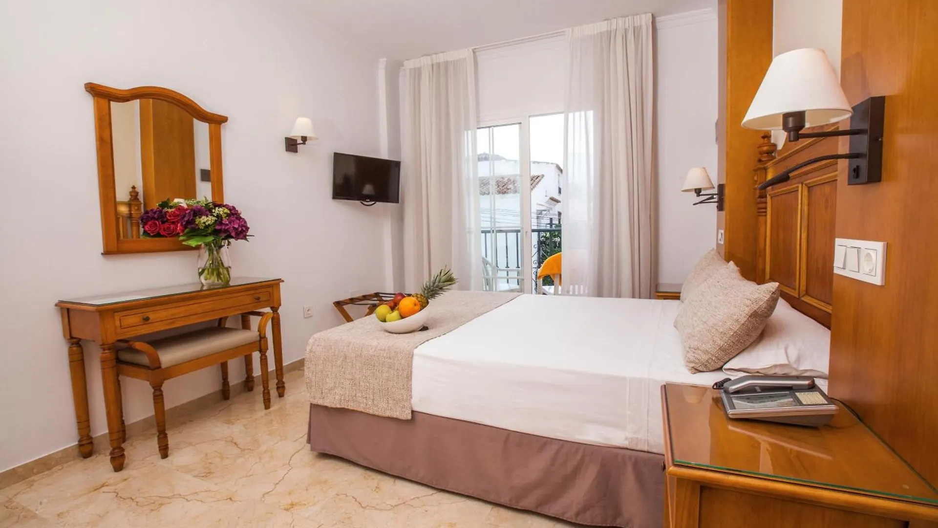 Villa Flamenca Nerja Hotel